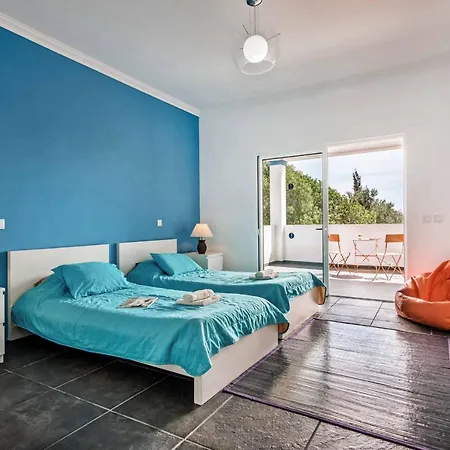 Villa Naomi *
